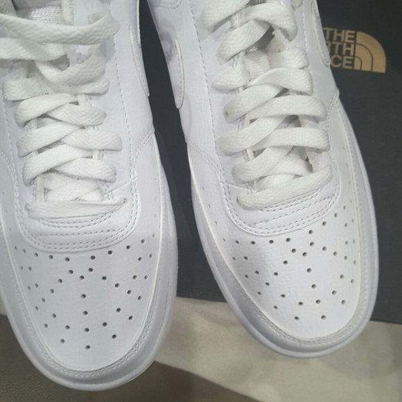 NIKE  UPTOWN SNEAKERS - Picture 8 of 8